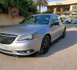 Chrysler 200